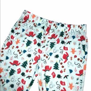 Cat & Jack size 10-12 adorable Christmas pajamas